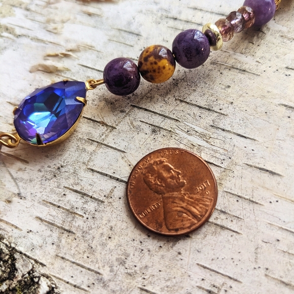 Lavender Jade,  Picasso Purple Beads & Crystal Pendant In Gold Plated Bracelet - Picture 3 of 6